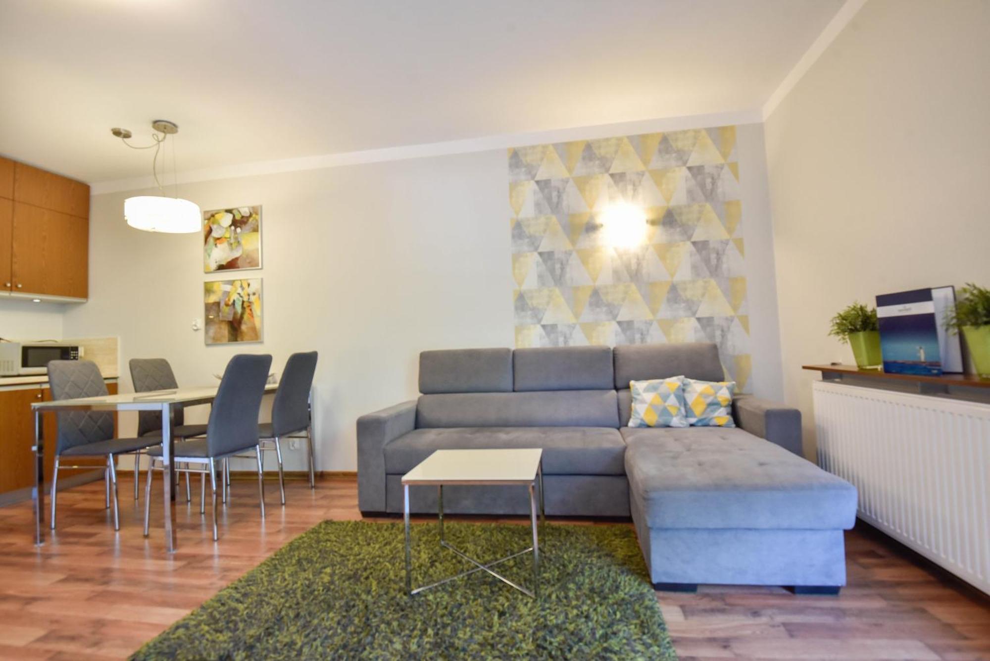 Apartamenty Mistral Z Parkingiem - Promenada & Morze - Apartamenty Na Wyspie سفينويتشي المظهر الخارجي الصورة