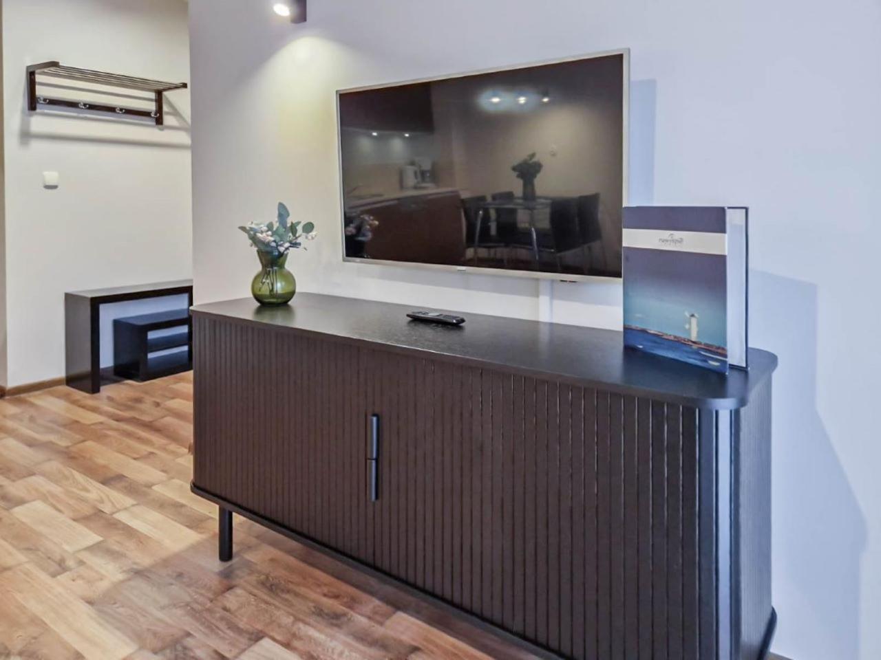 Apartamenty Mistral Z Parkingiem - Promenada & Morze - Apartamenty Na Wyspie سفينويتشي المظهر الخارجي الصورة